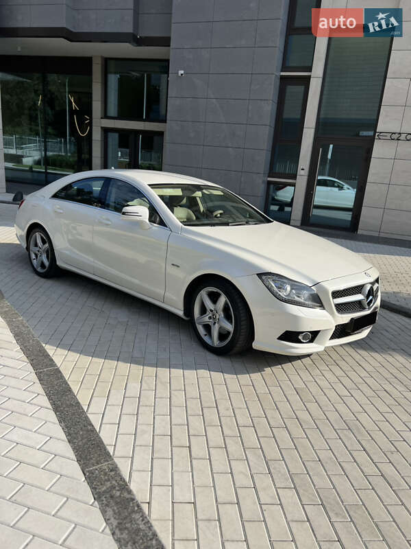 Седан Mercedes-Benz CLS-Class 2011 в Киеве Седан Mercedes-Benz CLS-Class 2011 в Киеве