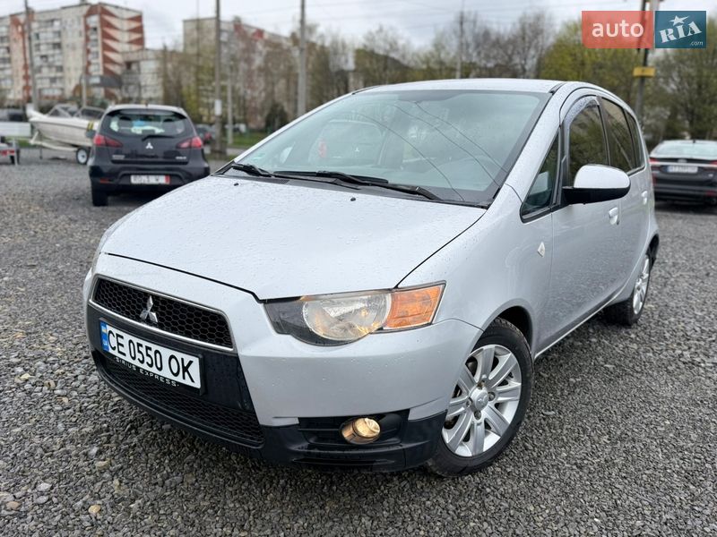 Хэтчбек Mitsubishi Colt 2009 в Черновцах