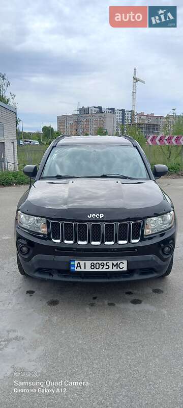 Внедорожник / Кроссовер Jeep Compass 2012 в Чернигове