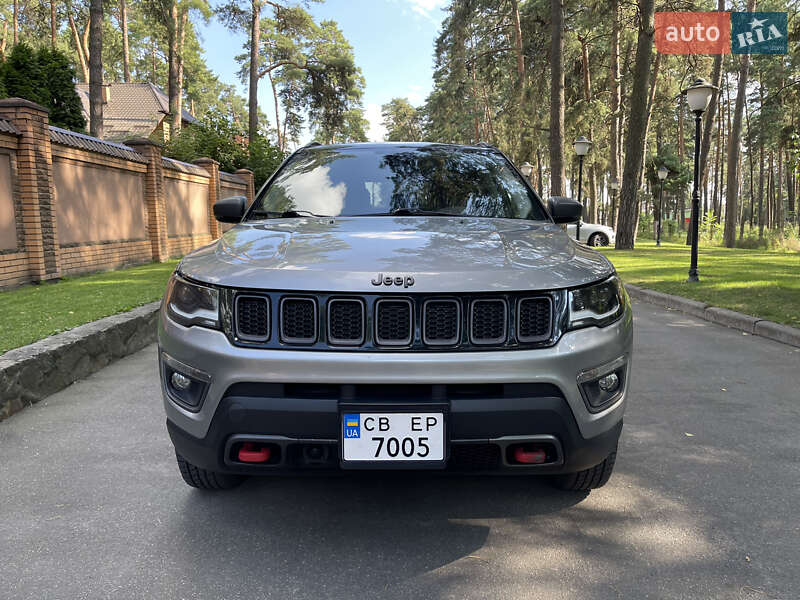 Внедорожник / Кроссовер Jeep Compass 2017 в Чернигове Внедорожник / Кроссовер Jeep Compass 2017 в Чернигове