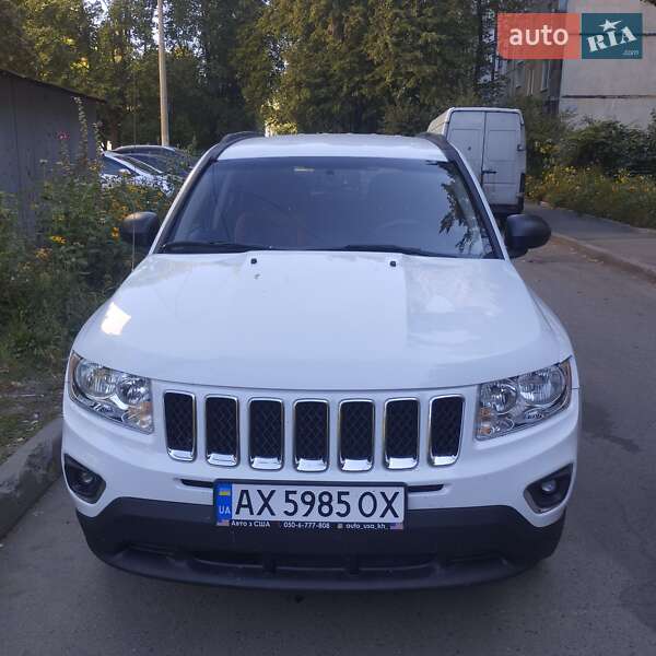 Внедорожник / Кроссовер Jeep Compass 2015 в Харькове