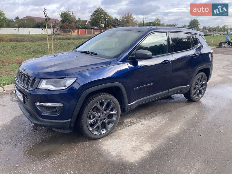 Внедорожник / Кроссовер Jeep Compass 2021 в Ромнах