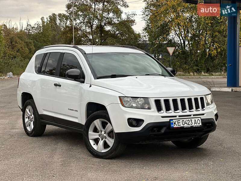Внедорожник / Кроссовер Jeep Compass 2014 в Днепре