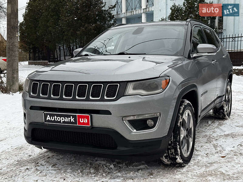 Внедорожник / Кроссовер Jeep Compass 2020 в Киеве