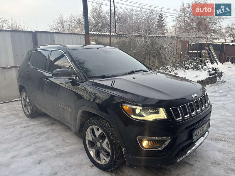 Внедорожник / Кроссовер Jeep Compass 2017 в Харькове