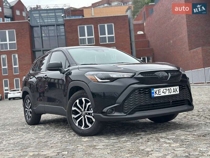 Позашляховик / Кросовер Toyota Corolla Cross 2023 в Дніпрі