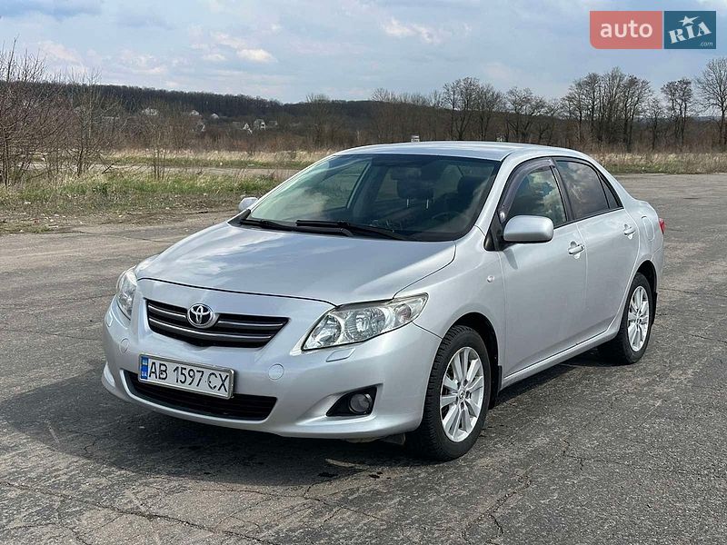 Седан Toyota Corolla 2007 в Первомайську