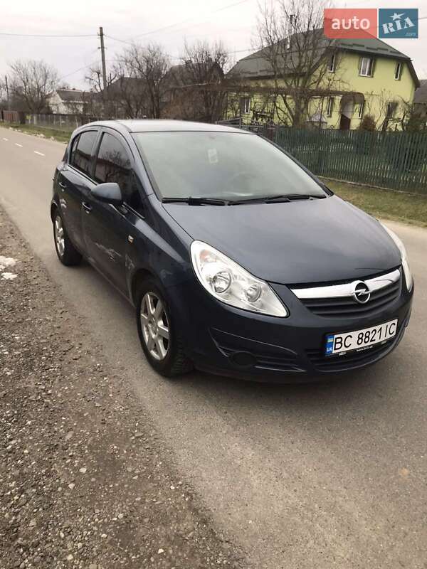 Хэтчбек Opel Corsa 2008 в Львове Хэтчбек Opel Corsa 2008 в Львове