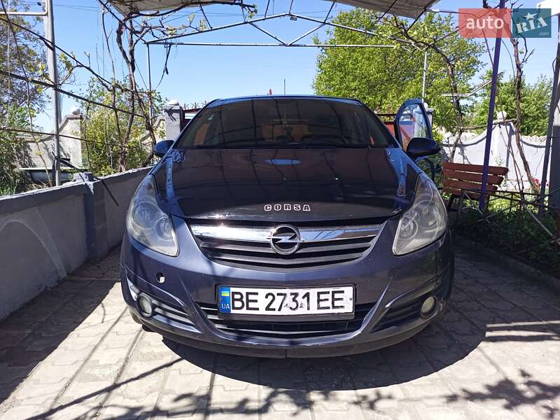Хэтчбек Opel Corsa 2008 в Николаеве