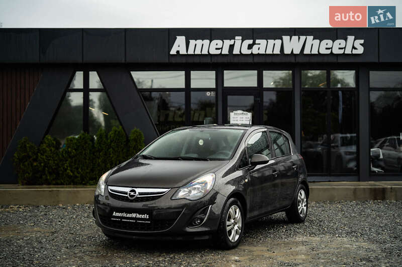 Хэтчбек Opel Corsa 2013 в Черновцах Хэтчбек Opel Corsa 2013 в Черновцах