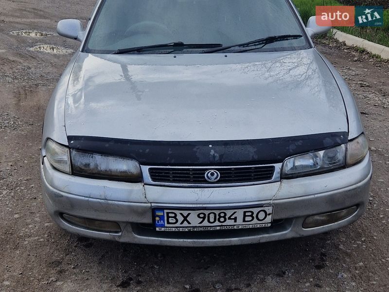 Седан Mazda Cronos 1994 в Коблеве