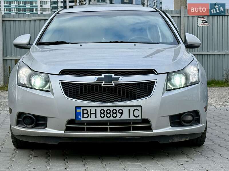 Седан Chevrolet Cruze 2014 в Одессе Седан Chevrolet Cruze 2014 в Одессе
