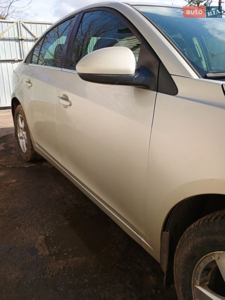 Седан Chevrolet Cruze 2013 в Тарановке
