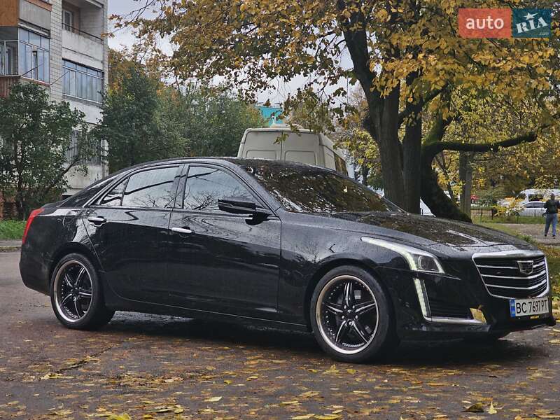 Седан Cadillac CTS 2015 в Львове Седан Cadillac CTS 2015 в Львове