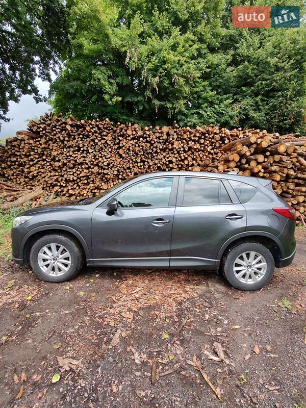 Внедорожник / Кроссовер Mazda CX-5 2014 в Нововолынске