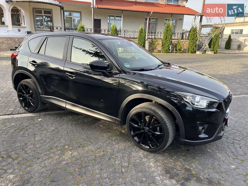 Внедорожник / Кроссовер Mazda CX-5 2015 в Золочеве