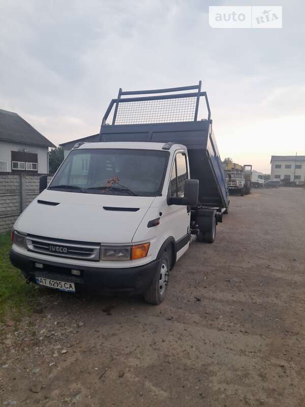 Самосвал Iveco Daily 2003 в Ивано-Франковске