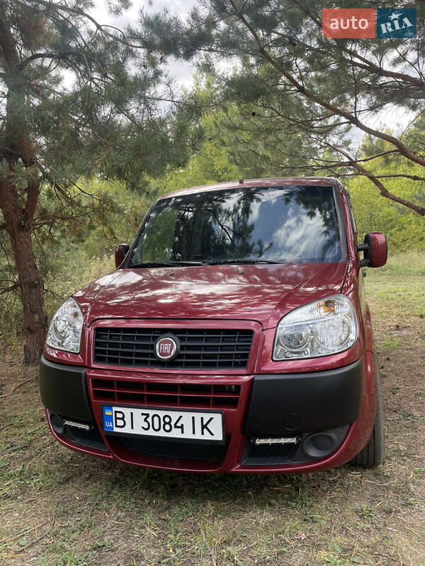 Минивэн Fiat Doblo Panorama 2007 в Полтаве Минивэн Fiat Doblo Panorama 2007 в Полтаве