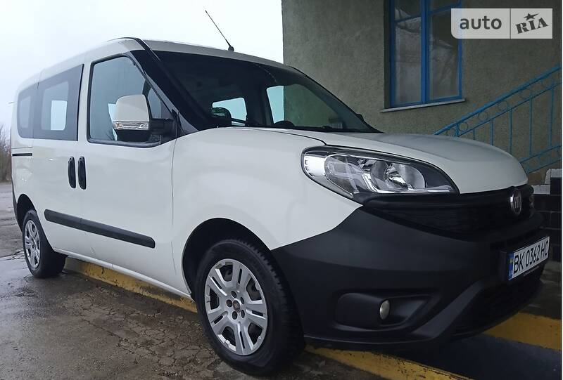 Минивэн Fiat Doblo 2017 в Березному