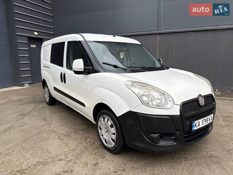 Грузовой фургон Fiat Doblo 2012 в Киеве