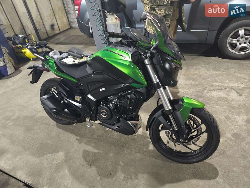 Мотоцикл Без обтекателей (Naked bike) Bajaj Dominar 400 2024 в Днепре