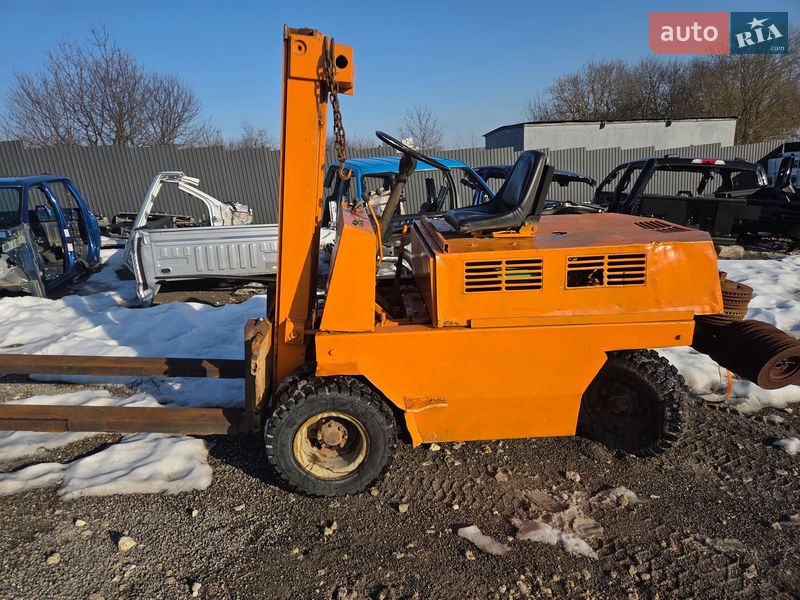 Телескопический погрузчик Balkancar DV 1990 в Тернополе