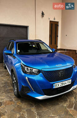 Позашляховик / Кросовер Peugeot e-2008 2020 в Кам'янець-Подільському