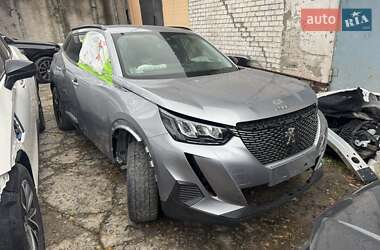 Внедорожник / Кроссовер Peugeot e-2008 2021 в Днепре