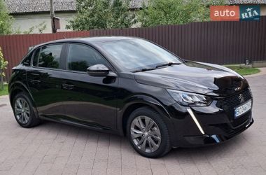 Хэтчбек Peugeot e-208 2023 в Самборе