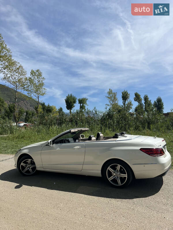 Кабриолет Mercedes-Benz E-Class 2016 в Львове Кабриолет Mercedes-Benz E-Class 2016 в Львове