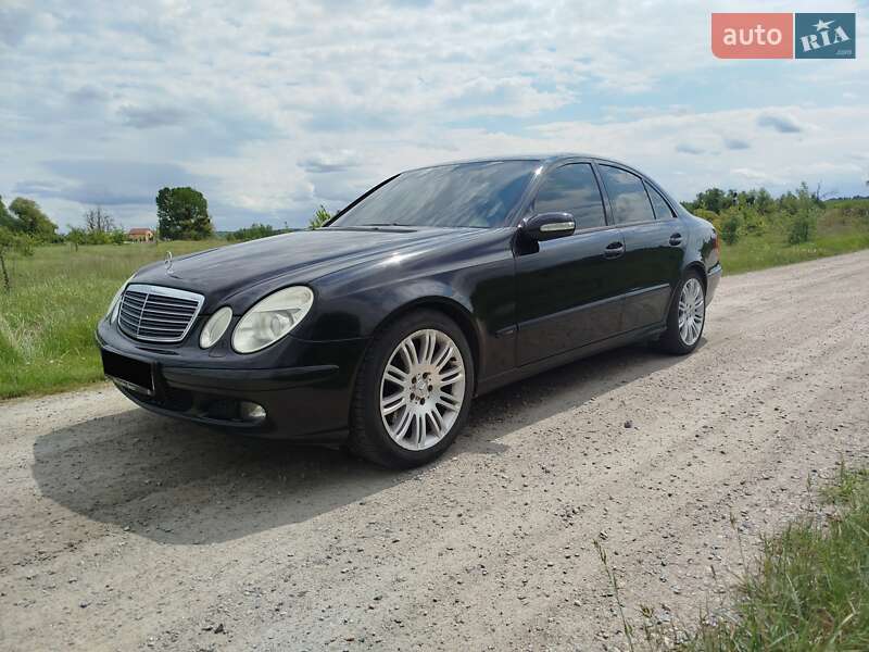Седан Mercedes-Benz E-Class 2005 в Белой Церкви