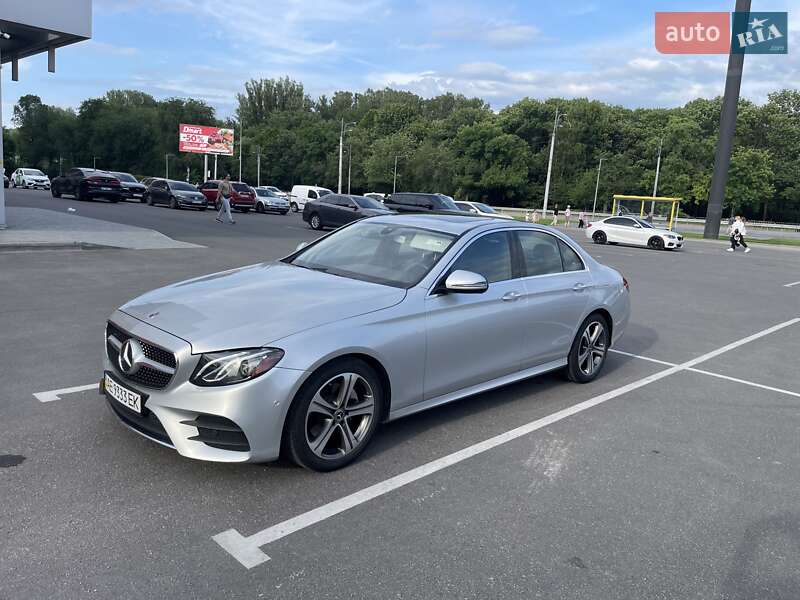 Седан Mercedes-Benz E-Class 2018 в Днепре Седан Mercedes-Benz E-Class 2018 в Днепре