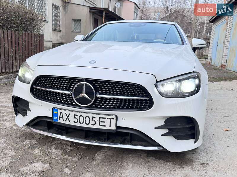 Кабриолет Mercedes-Benz E-Class 2023 в Харькове