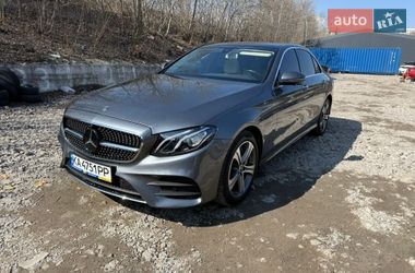 Седан Mercedes-Benz E-Class 2019 в Киеве