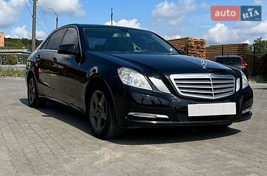 Седан Mercedes-Benz E-Class 2012 в Хмельницькому