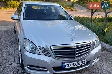 Седан Mercedes-Benz E-Class 2012 в Прилуках