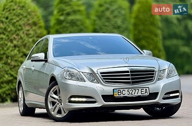 Седан Mercedes-Benz E-Class 2012 в Дрогобичі