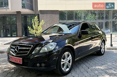 Седан Mercedes-Benz E-Class 2009 в Тернополе Седан Mercedes-Benz E-Class 2009 в Тернополе