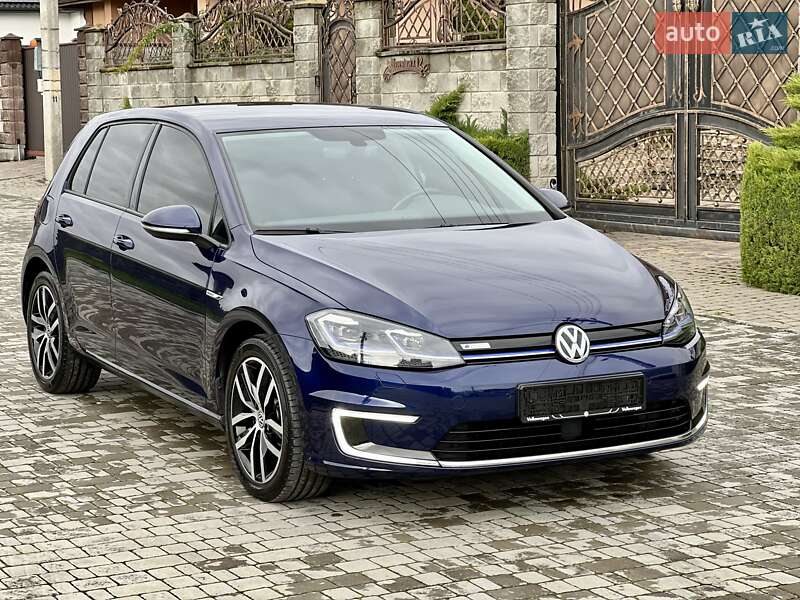 Хэтчбек Volkswagen e-Golf 2018 в Ровно