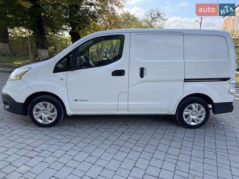 Грузовой фургон Nissan e-NV200 2019 в Хмельницком Грузовой фургон Nissan e-NV200 2019 в Хмельницком