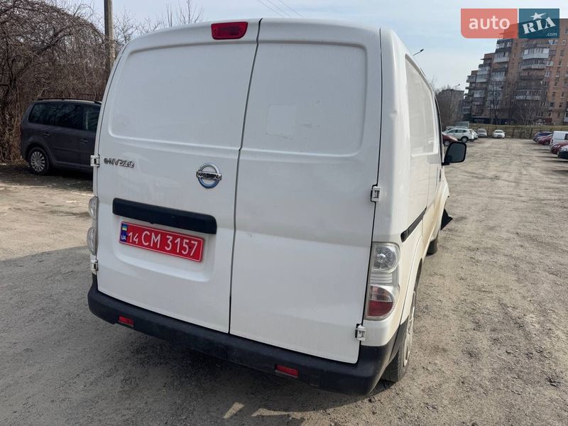 Грузовой фургон Nissan e-NV200 2019 в Ровно Грузовой фургон Nissan e-NV200 2019 в Ровно