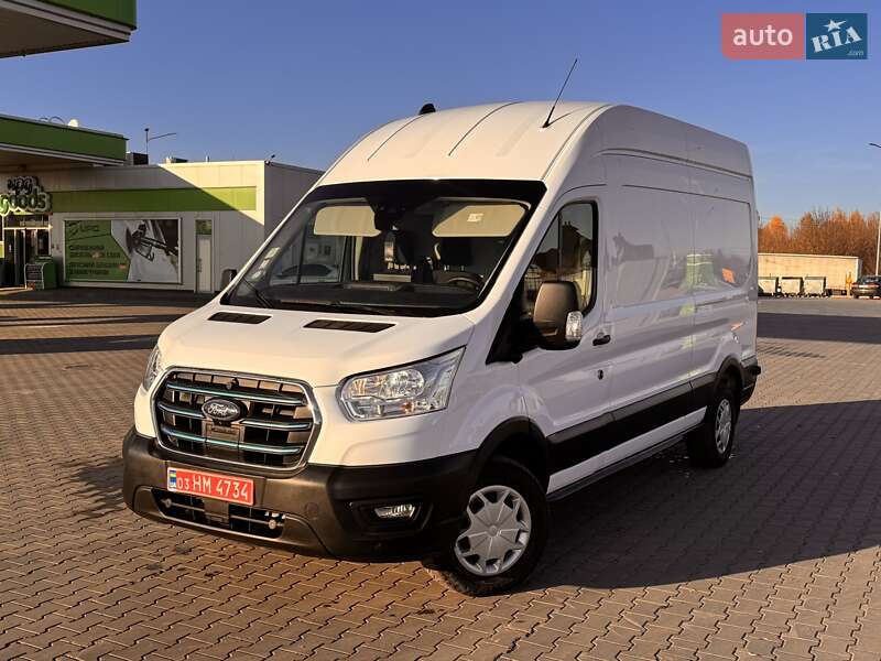 Грузовой фургон Ford E-Transit 2023 в Луцке