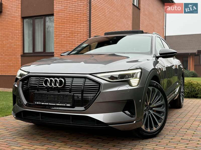 Внедорожник / Кроссовер Audi e-tron Sportback 2020 в Киеве