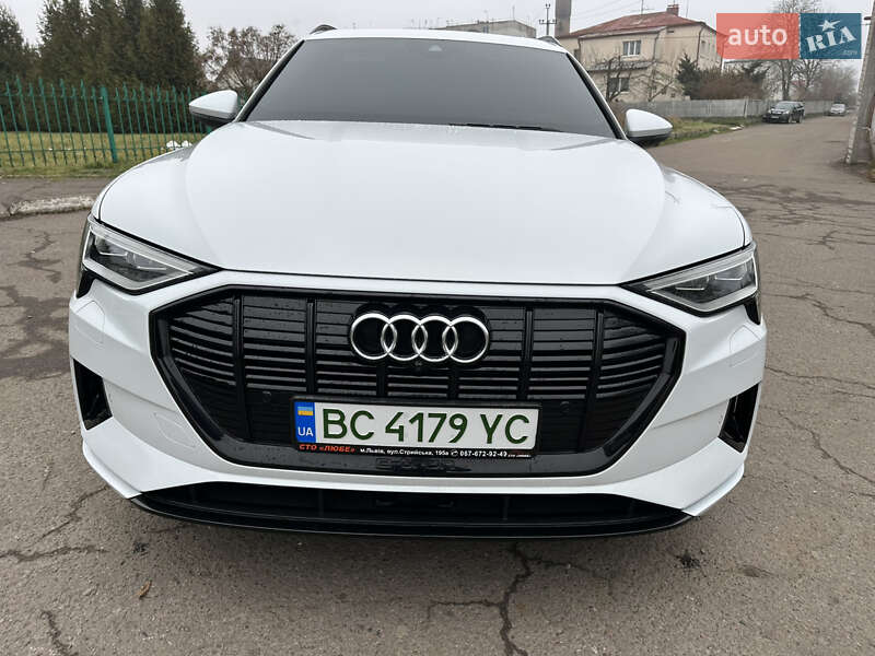 Внедорожник / Кроссовер Audi e-tron 2019 в Львове