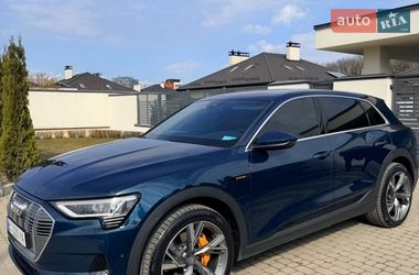 Позашляховик / Кросовер Audi e-tron 2019 в Львові Позашляховик / Кросовер Audi e-tron 2019 в Львові