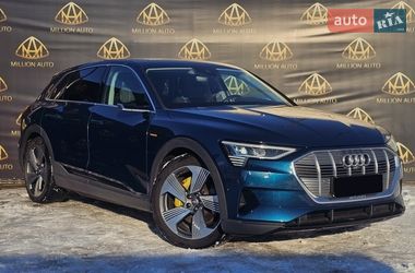 Позашляховик / Кросовер Audi e-tron 2021 в Києві