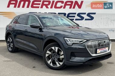 Внедорожник / Кроссовер Audi e-tron 2022 в Киеве