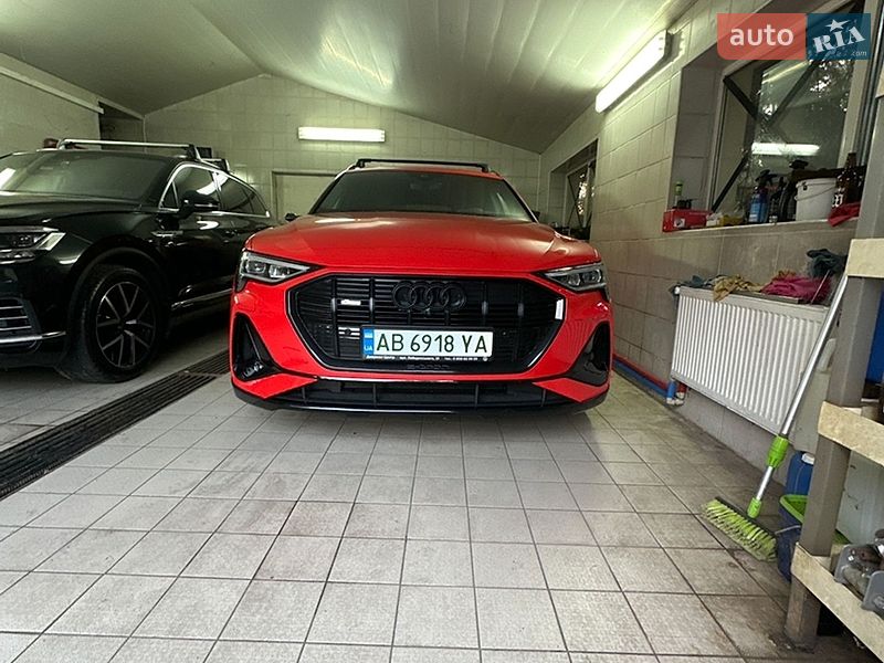 Внедорожник / Кроссовер Audi e-tron 2020 в Киеве Внедорожник / Кроссовер Audi e-tron 2020 в Киеве
