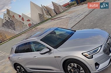 Внедорожник / Кроссовер Audi e-tron 2021 в Львове