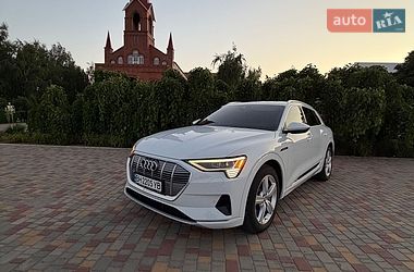 Внедорожник / Кроссовер Audi e-tron 2019 в Белгороде-Днестровском